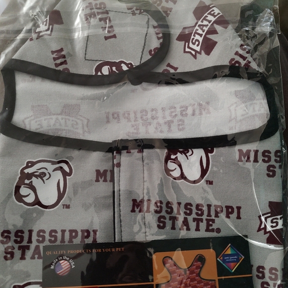 PET GOODS Mississippi State Collegiate Size Small Dog Jumper (E2) - Picture 3 of 5